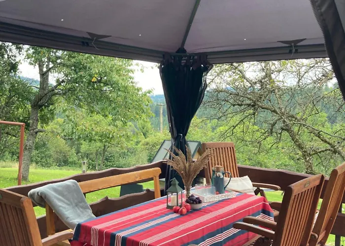 בית אירוח Dom W Sadzie Frydrychowka יבוז'ינקה