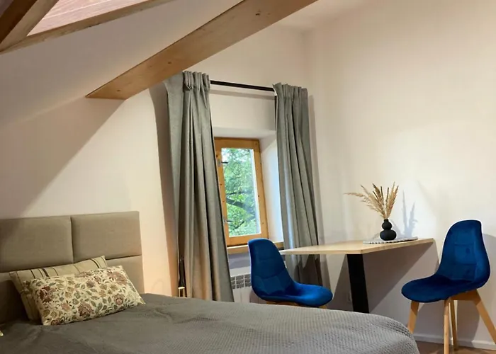 Dom W Sadzie Frydrychowka