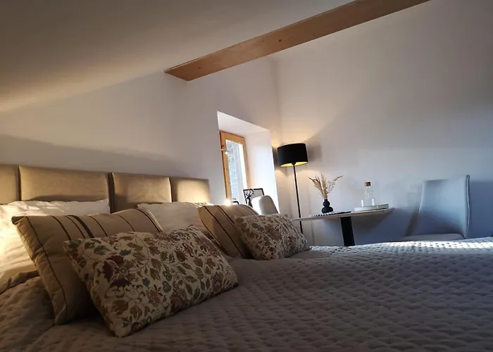 Dom W Sadzie Frydrychowka